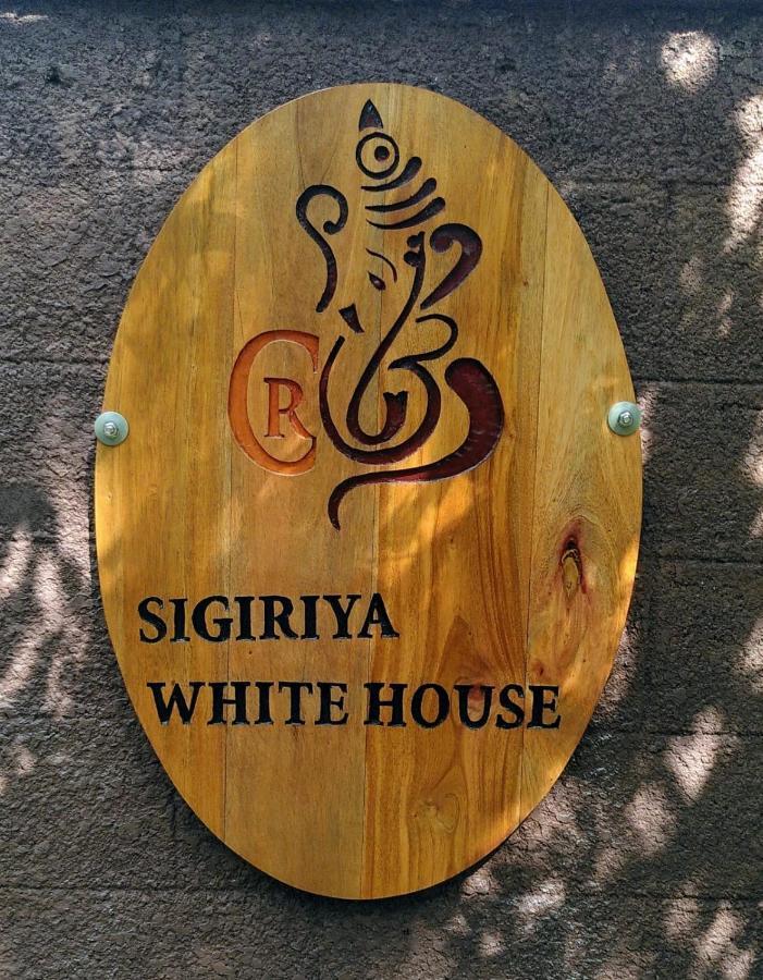 The Sigiriya White House Διαμέρισμα Εξωτερικό φωτογραφία